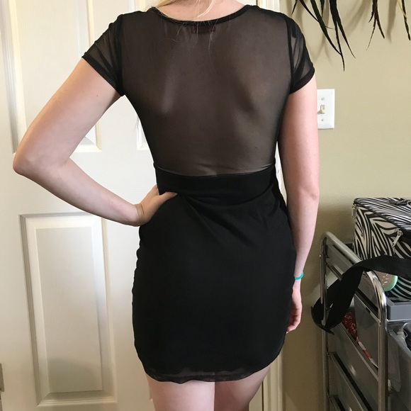 Black cocktail dress - Picture 2 of 2